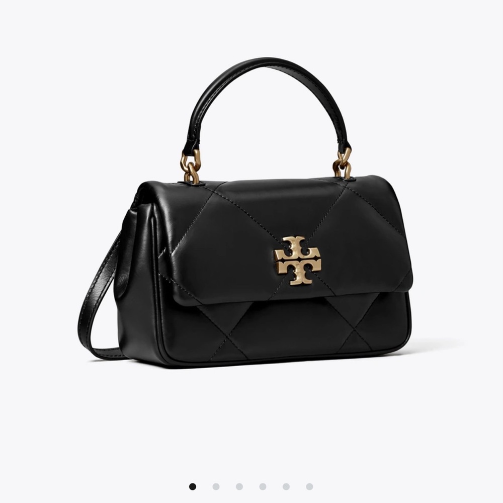 Black and Gold Quilted Shoulder Bag with Structured Design - Picture 6 of 9